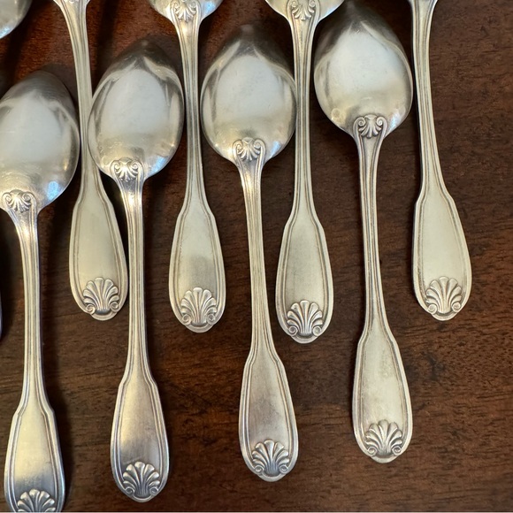 10 SAGLIER FRERES SilverPlated SPOONS - Shell Tip Design - Pattern Name S1F3 - Picture 10 of 16